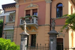 Villa-Lucina