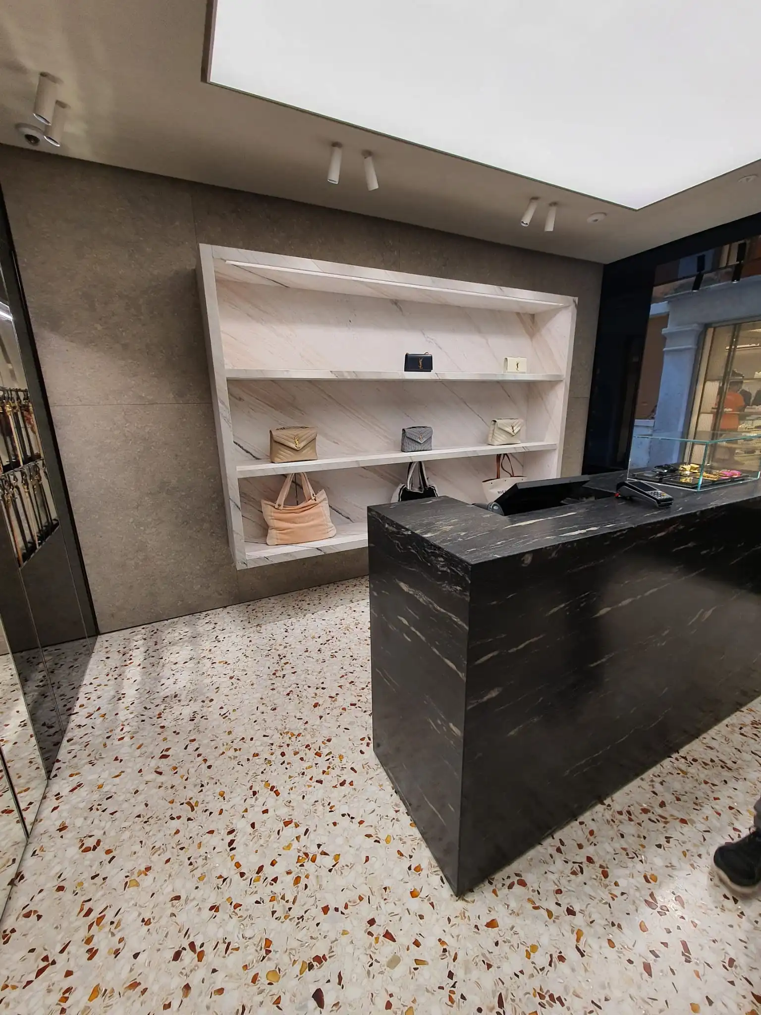 Immagine Yves Saint Laurent | Venezia – Vallaresso
